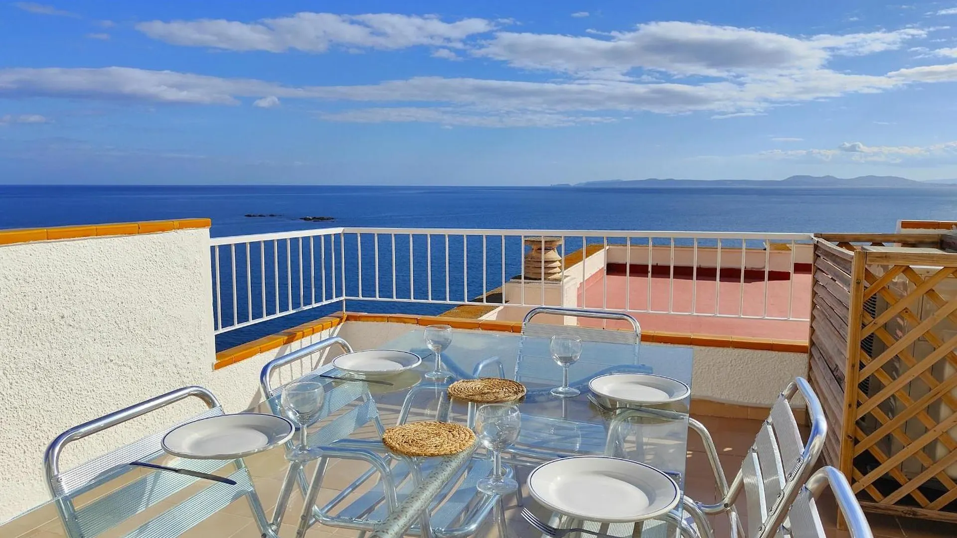 3364 - Mediterraneo A 1-8, Vacaciones Sobre Las Rocas, 1ª Linea De Mar, Zona Privilegiada, Vista Al Mar. - Es-258-102 Rosas Spanien