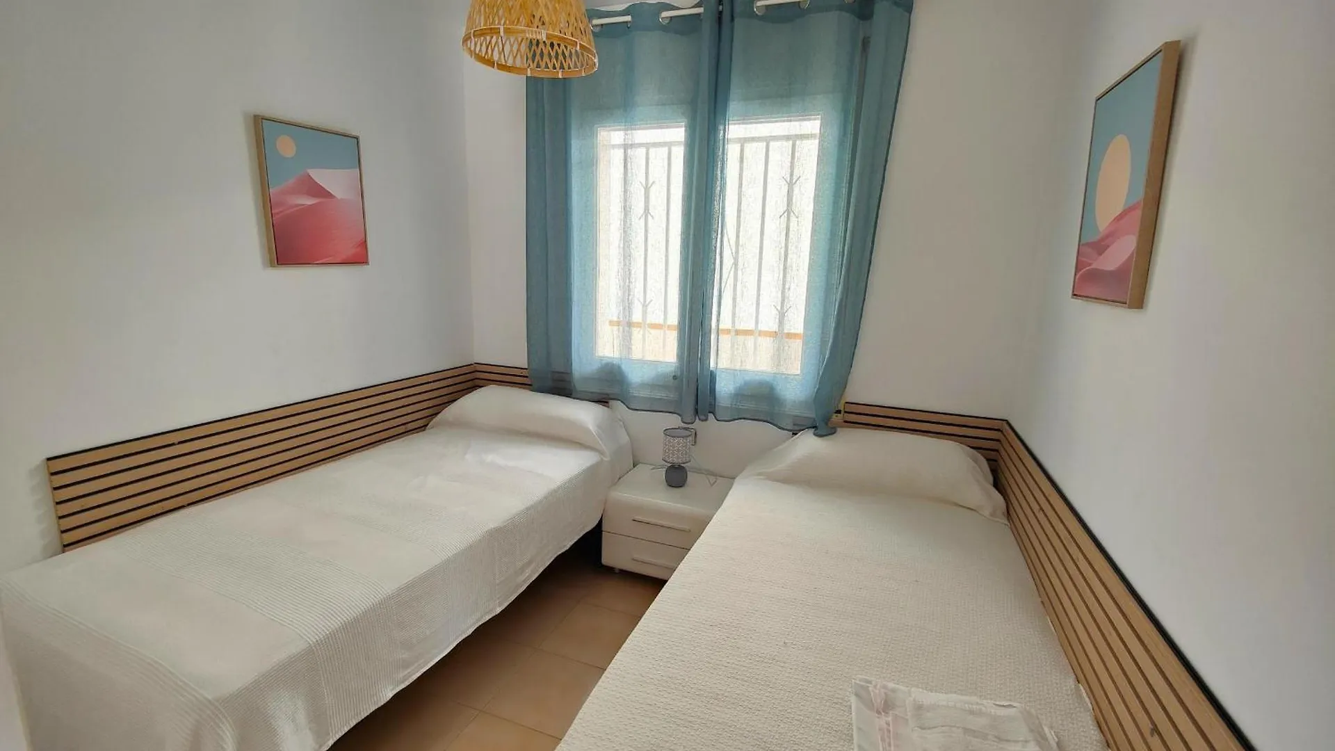 3364 - Mediterraneo A 1-8, Vacaciones Sobre Las Rocas, 1ª Linea De Mar, Zona Privilegiada, Vista Al Mar. - Es-258-102 Rosas Spanien