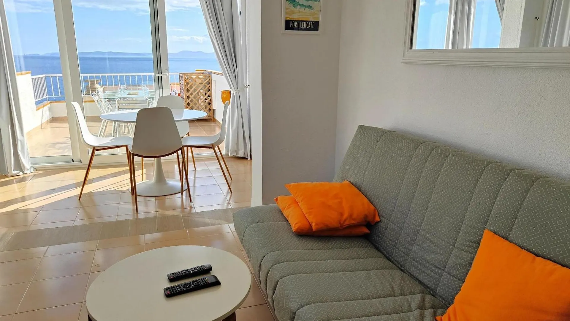 3364 - Mediterraneo A 1-8, Vacaciones Sobre Las Rocas, 1ª Linea De Mar, Zona Privilegiada, Vista Al Mar. - Es-258-102 罗萨斯 0*,  西班牙