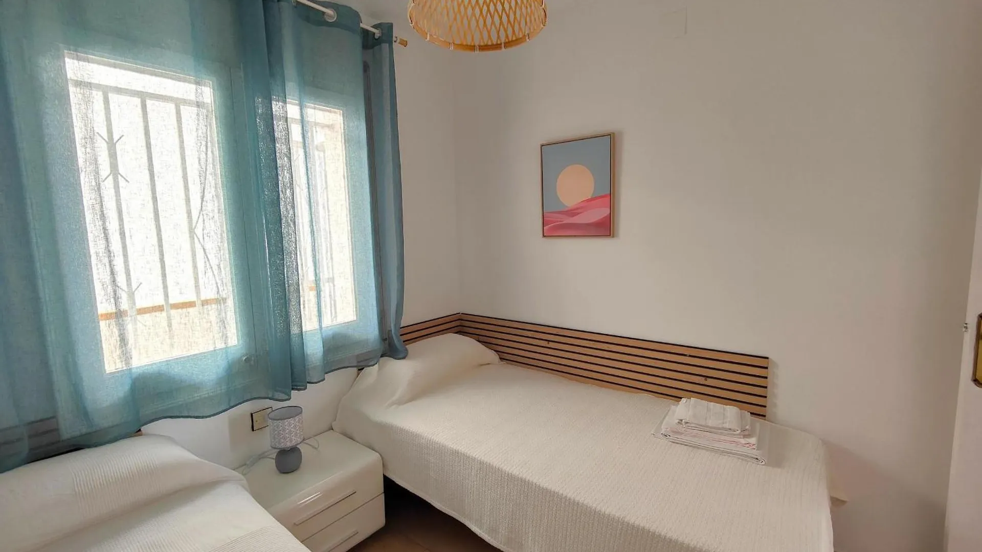 公寓 3364 - Mediterraneo A 1-8, Vacaciones Sobre Las Rocas, 1ª Linea De Mar, Zona Privilegiada, Vista Al Mar. - Es-258-102 罗萨斯 西班牙